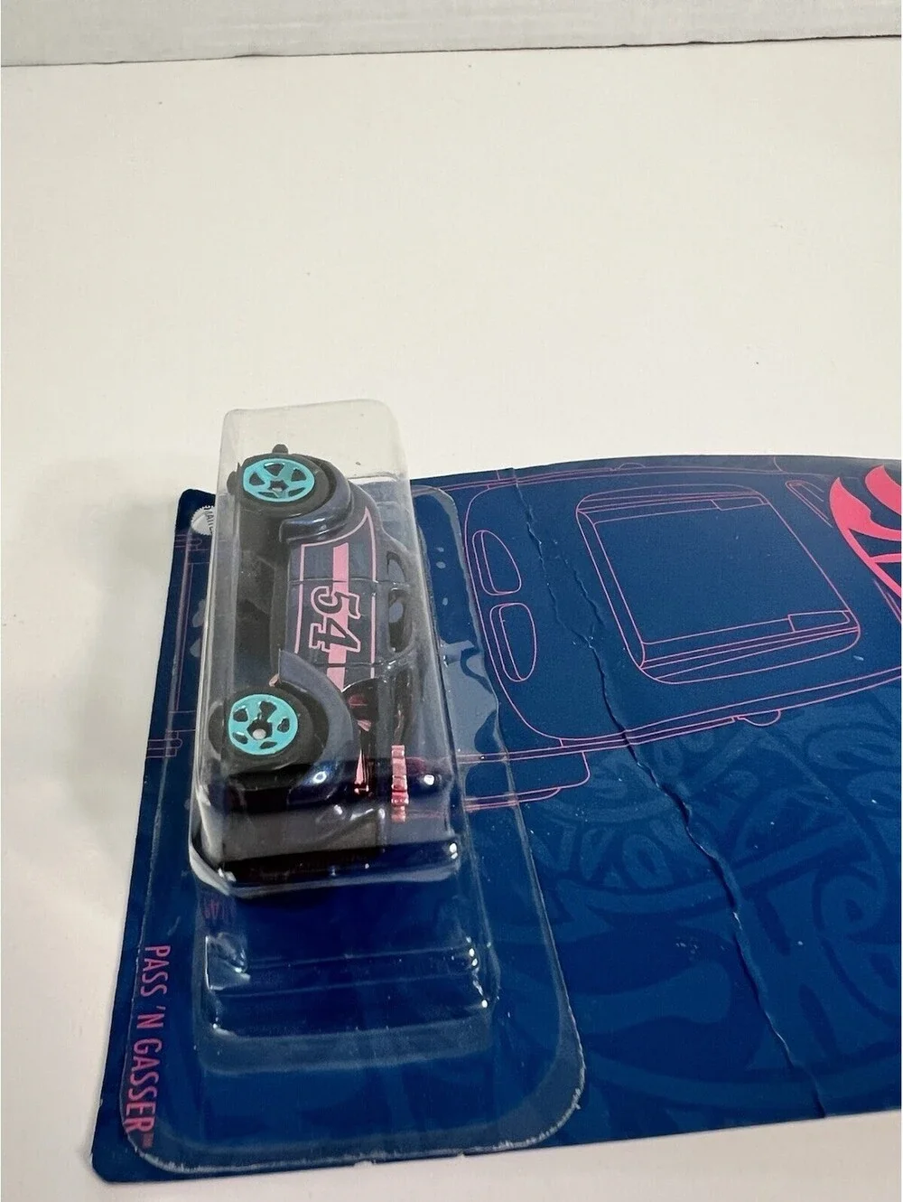 Hot Wheels Pearl and Chrome 2022 Vehicle Mix 1 - PASS N GASSER 4/5
